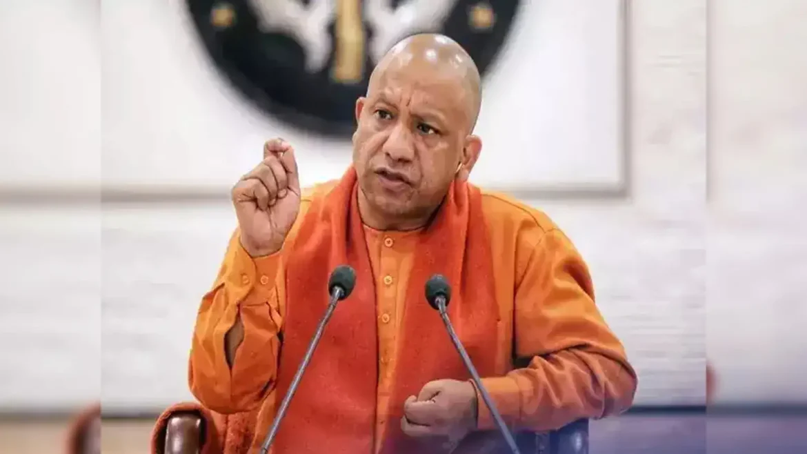 मुख्यमंत्री योगी आदित्यनाथ ने यूपी में बिगड़े मौसम के मिजाज पर अफसरों को सख्त निर्देश दिए