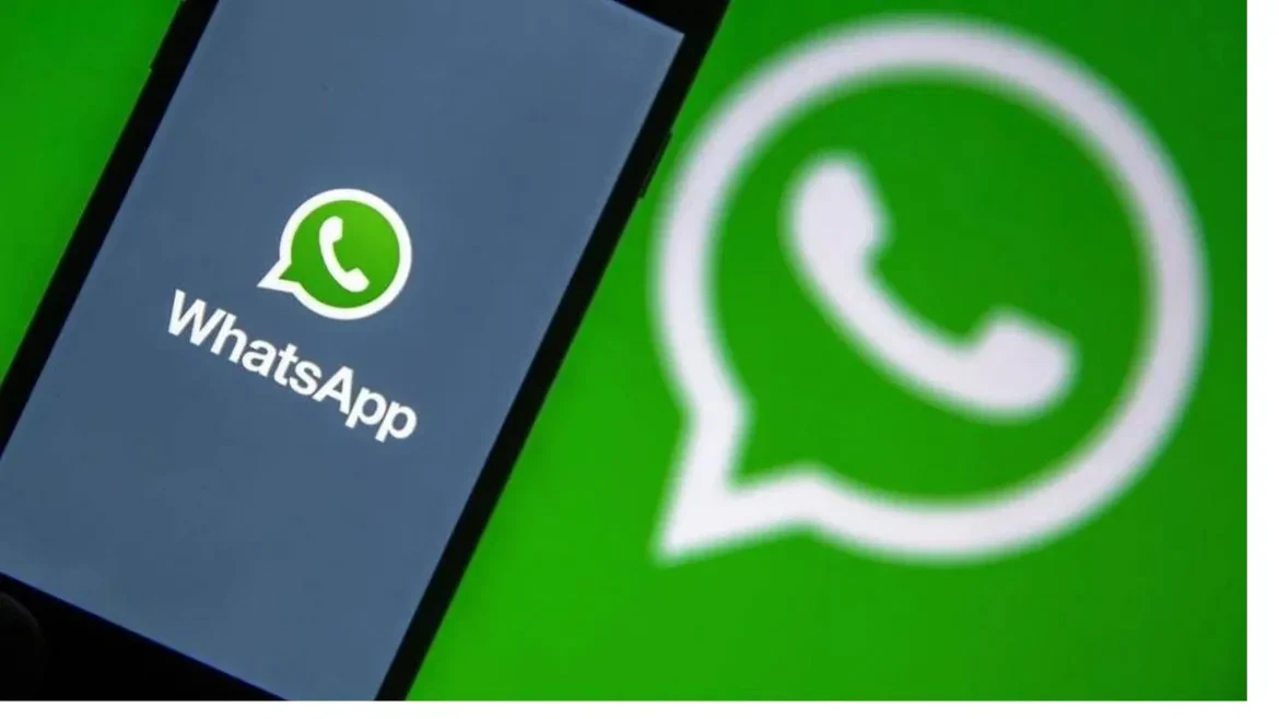 WhatsApp Scam: व्हाट्सएप पर चल रहा ‘ब्लर इमेज’ स्कैम, एक क्लिक जिंदगी में सबसे बड़ी भूल बन जाएगा!