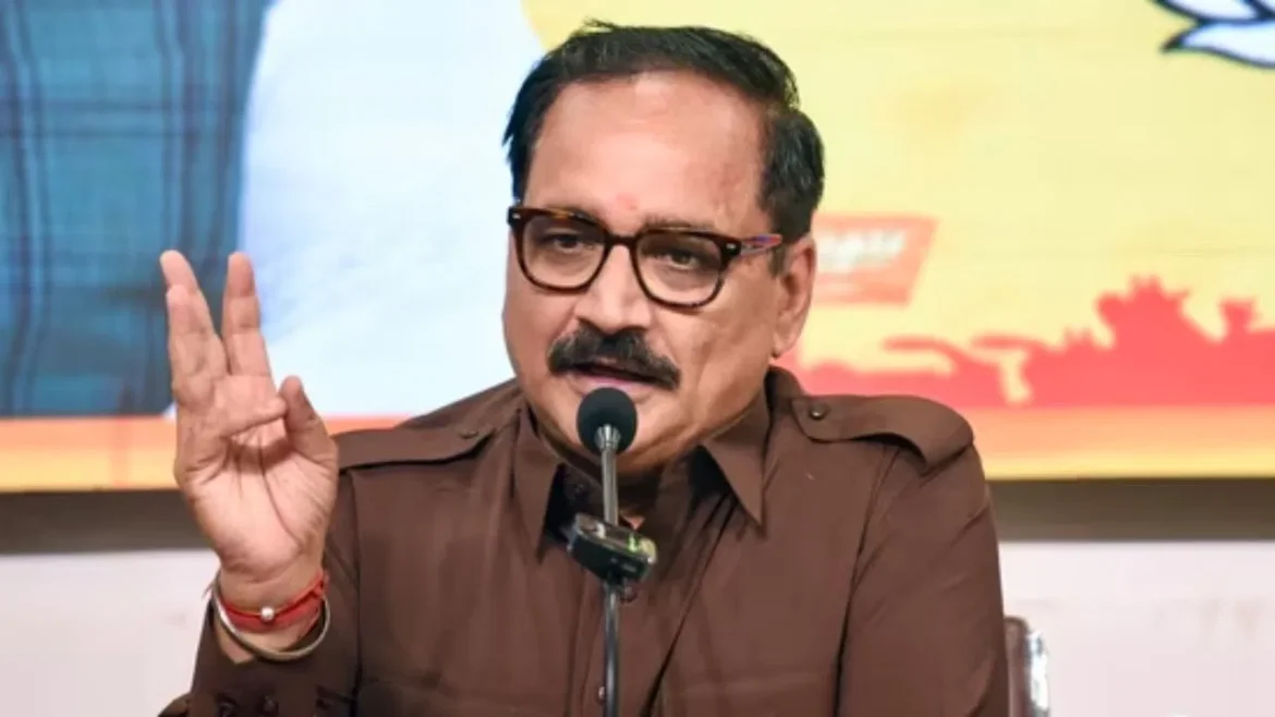 Delhi News: वीरेंद्र सचदेवा का 'AAP सरकार पर बड़ा आरोप,10 साल तक युवाओं के...'