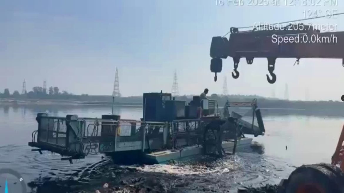 Delhi Yamuna Cleaning Project: दिल्ली की यमुना होगी अब हाईटेक निगरानी में, 32 जगह लगेंगे मॉनिटरिंग स्टेशन