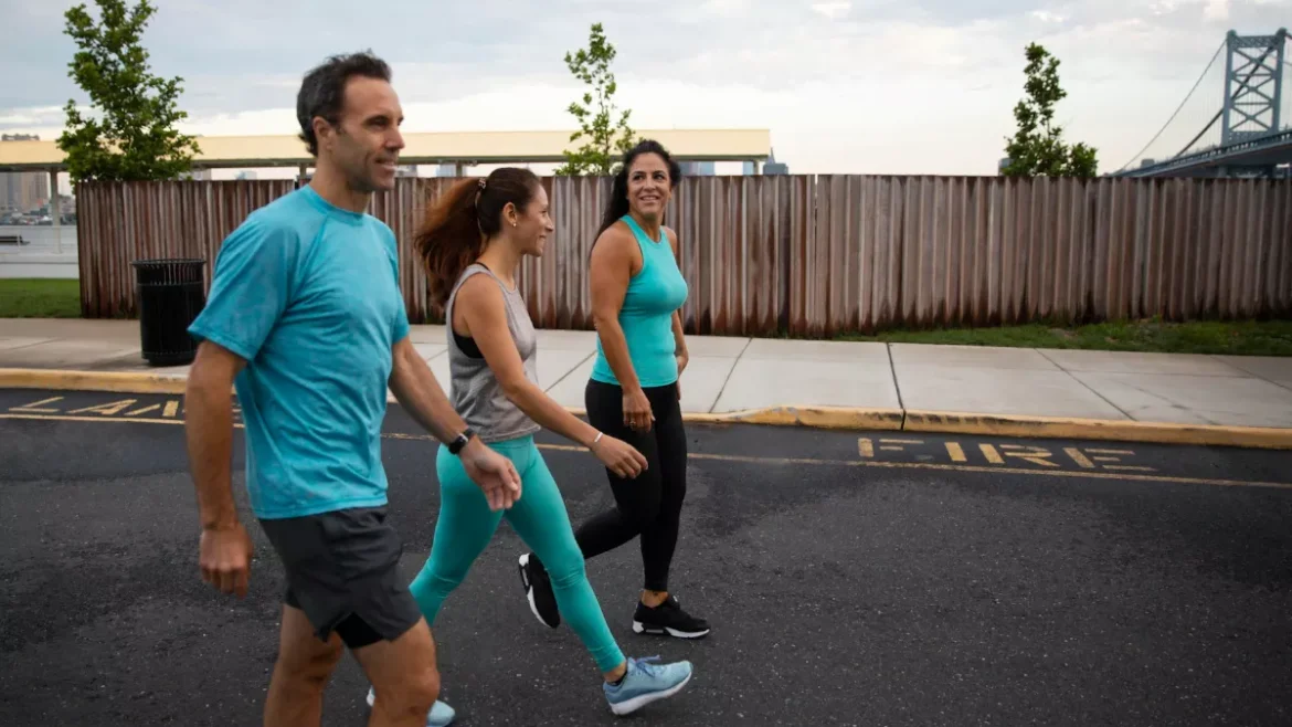 Health Benefits Of Walk: खाने के बाद 10 मिनट वॉक, इस नियम को हर दिन पालन करने से आपको ये शानदार लाभ मिलेंगे