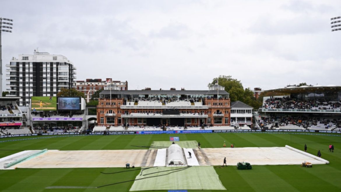 ICC Women's T20 World Cup 2026: आईसीसी ने 2026 में टूर्नामेंट को लेकर बड़ा फैसला, इंग्लैंड के छह वेन्यू पर खेला जाएगा टूर्नामेंट 