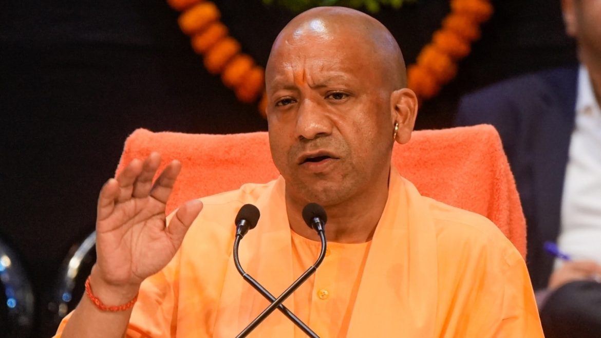 UP News: योगी सरकार ग्राम पंचायतों में डिजिटल क्रांति लाएगी, 278 करोड़ रुपये से वर्कफोर्स और लर्निंग सेंटर बनाए जाएंगे