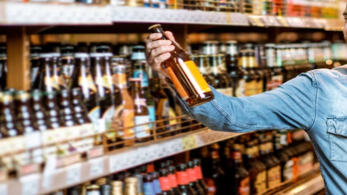 Haryana Cabinet Decision: हरियाणा में आबकारी नीति की मंजूरी, शराब की दुकानों पर नए नियमों की घोषणा और अग्निवीरों के लिए घोषणा