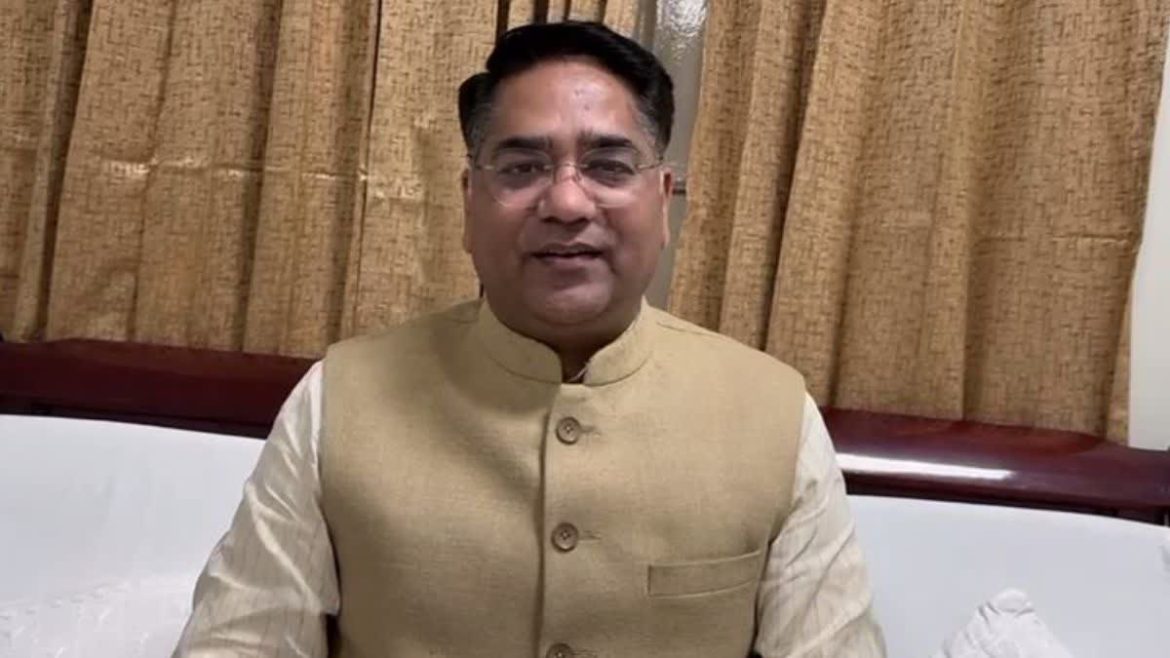 मंत्री श्री सुरेश सिंह रावत: जल संसाधन विभाग में कनिष्ठ अभियंता के 364 पदों पर होगी भर्ती