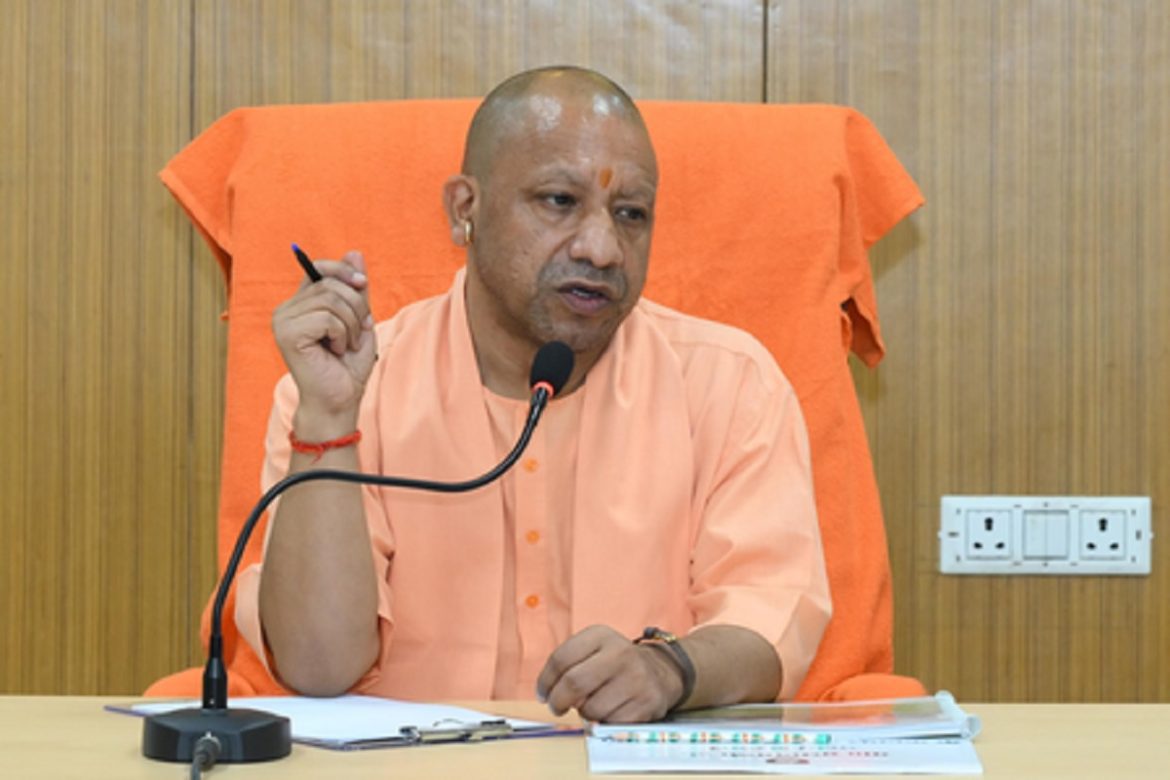 UP Bed & Breakfast Policy 2025: यूपी में योगी सरकार का बड़ा फैसला, धार्मिक और पर्यटन स्थलों पर सस्ते होमस्टे की सुविधा, रोजगार के नए अवसर