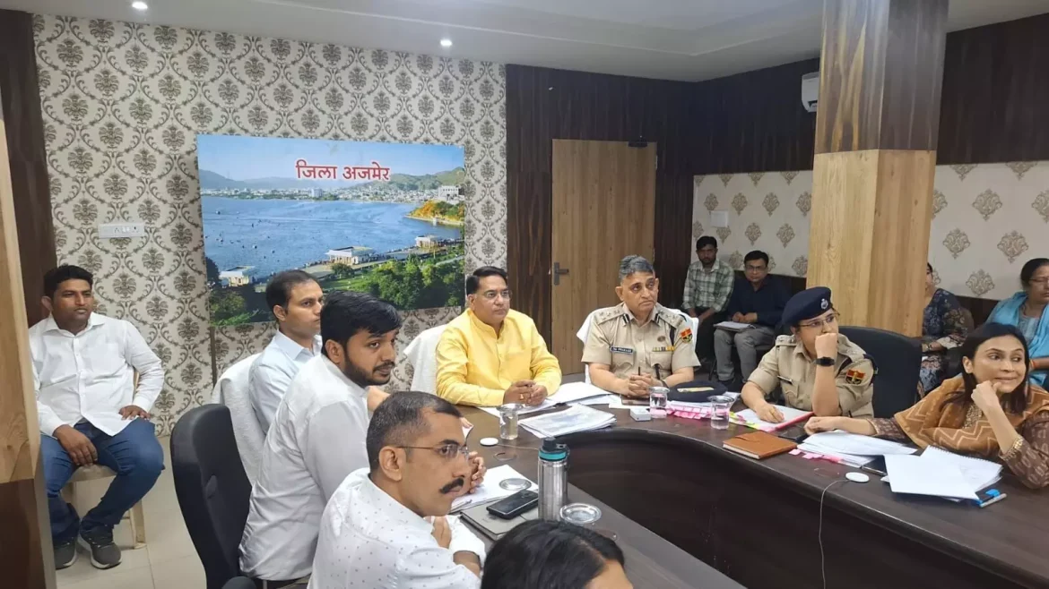 जल संसाधन मंत्री श्री सुरेश सिंह रावत ने ली अजमेर सम्भागीय बैठक जल आन्दोलन को जन आन्दोलन बनाने के लिए सभी का सहयोग अपेक्षित