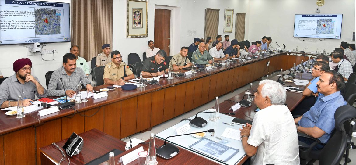 मंत्री डॉ. किरोड़ी लाल मीना: बाढ़ नियंत्रण और राहत के पुख्ता इंतजाम हों सुनिश्चित