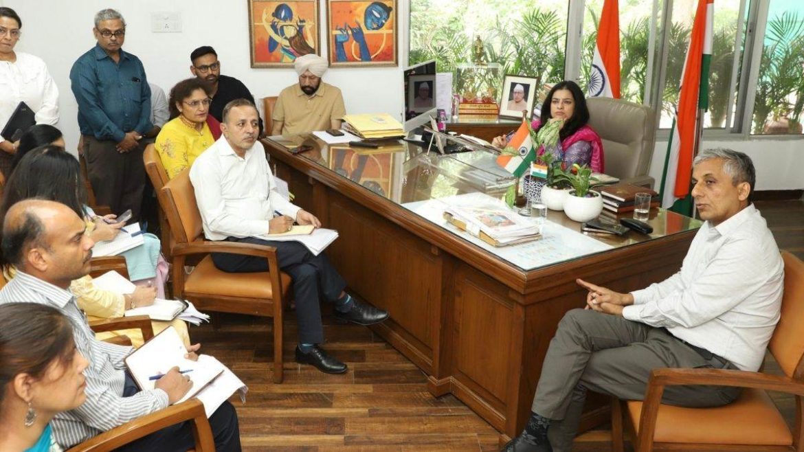 मानसून से पहले सिंचाई मंत्री श्रुति चौधरी ने की बाढ़ नियंत्रण तैयारियों की समीक्षा, अधिकारियों को दिए सख्त निर्देश