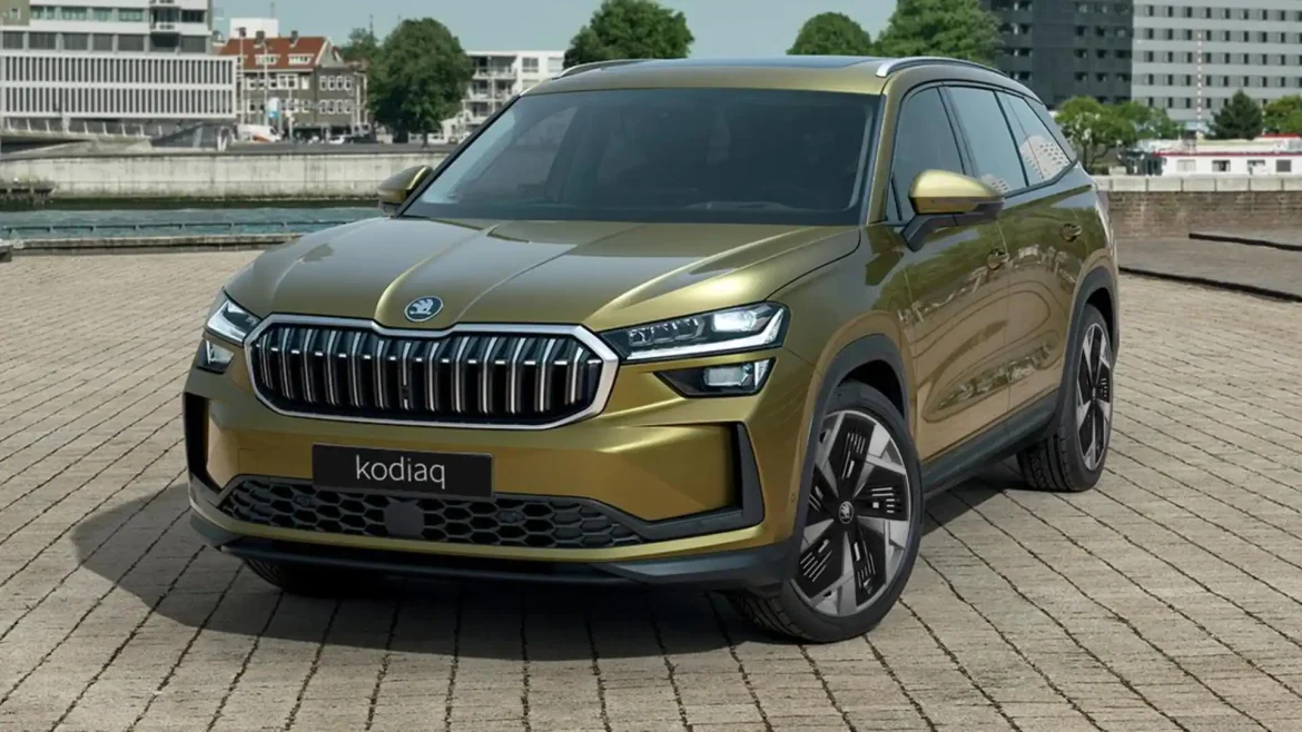 Skoda Kodiaq बनी माउंट एवरेस्ट नॉर्थ बेस कैंप तक पहुंचने वाली पहली भारतीय पेट्रोल SUV – जानें कीमत