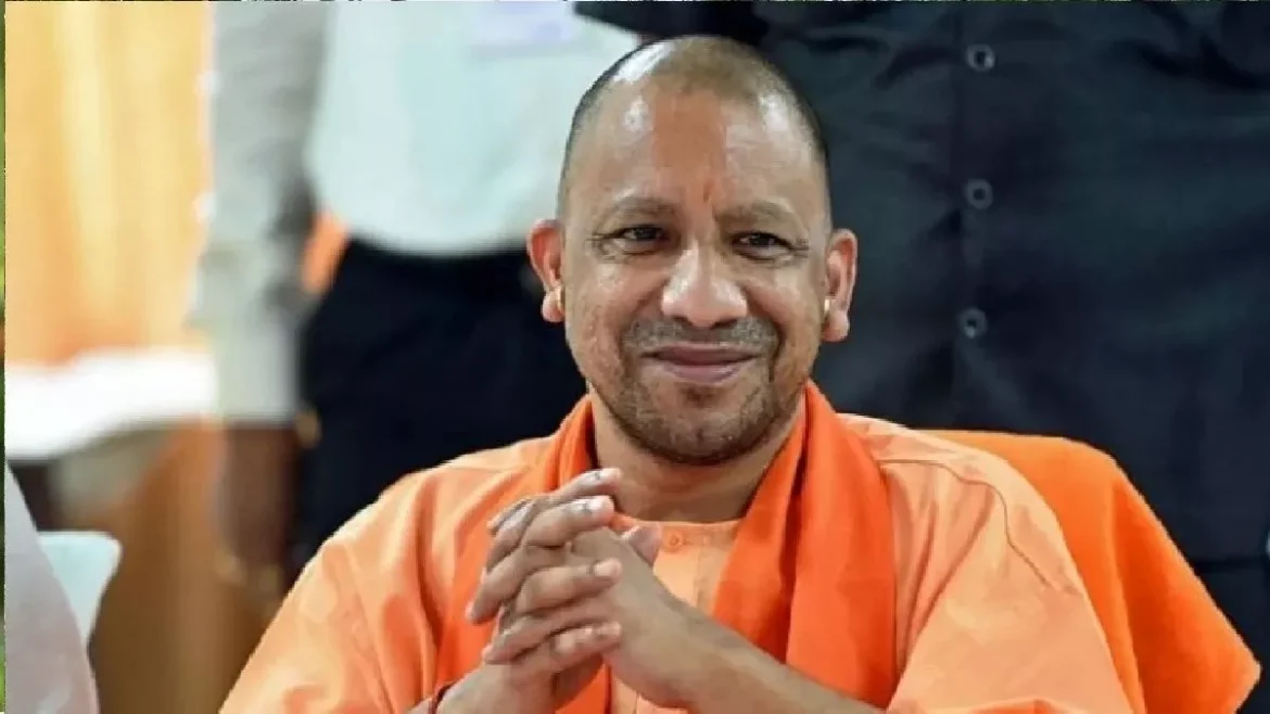 मुख्यमंत्री योगी आदित्यनाथ ने जनप्रतिनिधियों से संवाद किया, यूपी में "एक पेड़ मां के नाम" अभियान ने छुई नई ऊंचाईयां