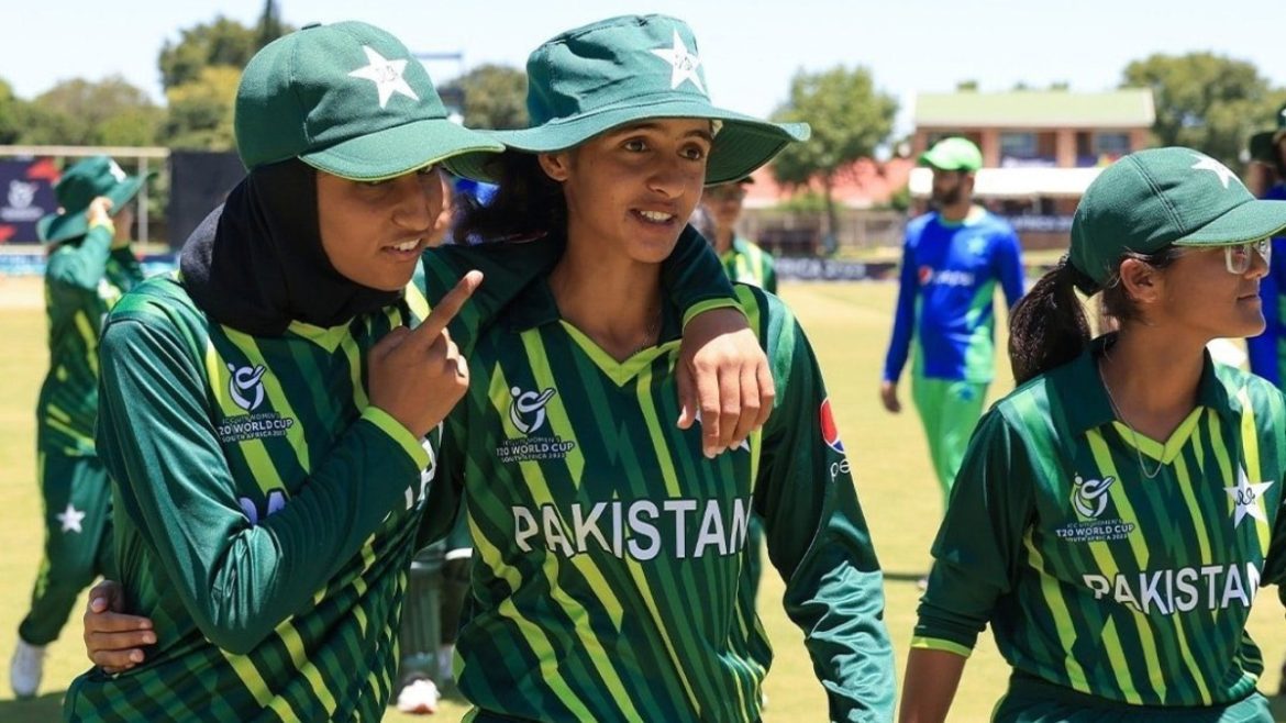 ICC विमेंस वर्ल्ड कप 2025: 20 वर्षीय अनकैप्ड प्लेयर इमान फातिमा शामिल, PCB ने पाकिस्तान टीम का किया ऐलान