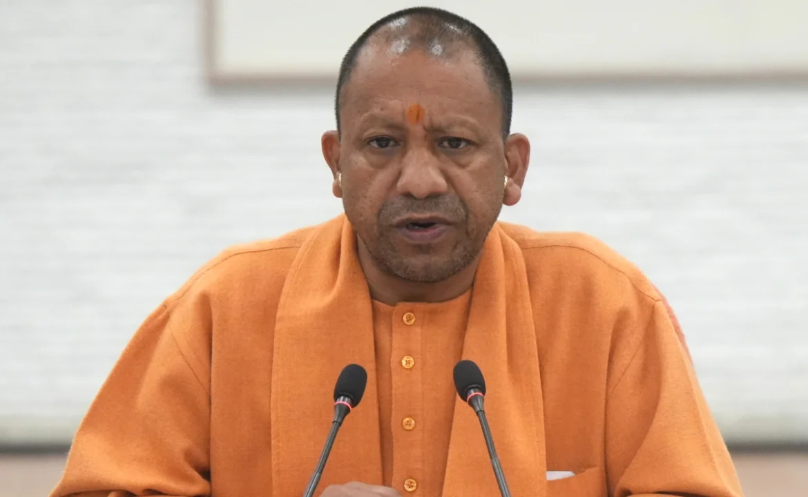 मुख्यमंत्री योगी आदित्यनाथ का सपा पर तीखा हमला, कहा- ‘सपा नेताओं की बुद्धि गधे जैसी, ग से गधा पढ़ा कर गणपति का अपमान किया’