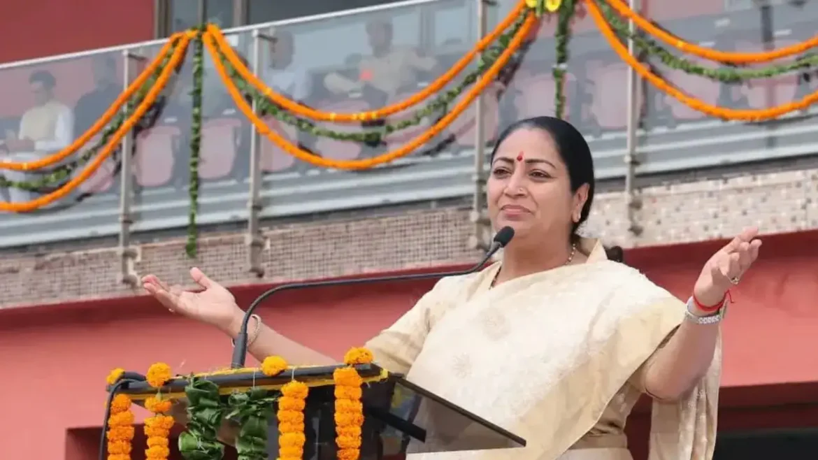 दिल्ली सरकार का ऐतिहासिक ऐलान: कोविड ड्यूटी पर जान गंवाने वाले कर्मचारियों के परिवारों को मिलेगा 1 करोड़ रुपये