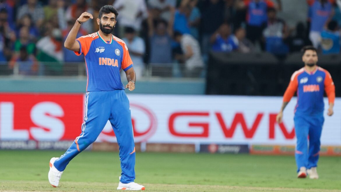 IND vs AUS T20 Series 2025: Jasprit Bumrah के पास इतिहास रचने का सुनहरा मौका, पहले भारतीय बन सकते हैं सभी फॉर्मेट में 100-100 विकेट लेने वाले