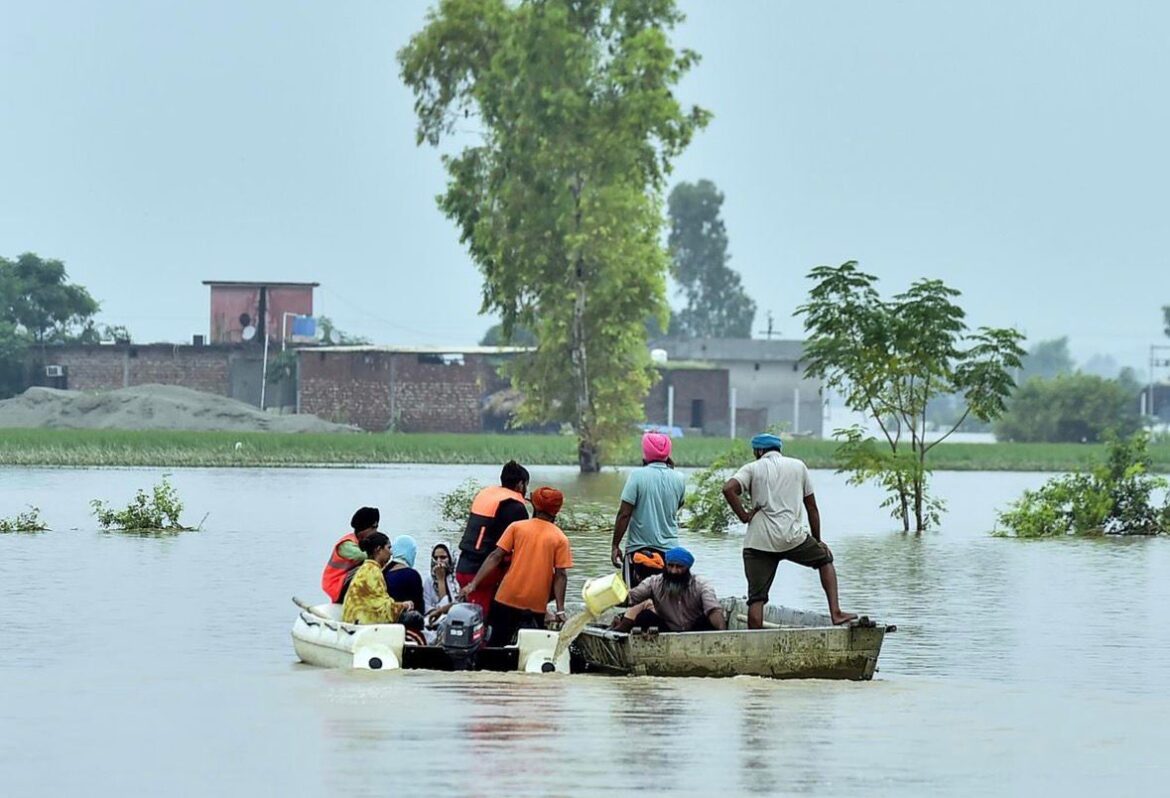 बिहार-गुजरात को तुरंत पैसा लेकिन पंजाब को सिर्फ़ 1600 करोड़ के झूठे वादे; क्या केंद्र की भाजपा सरकार पंजाब से खुलेआम कर रही भेदभाव ?