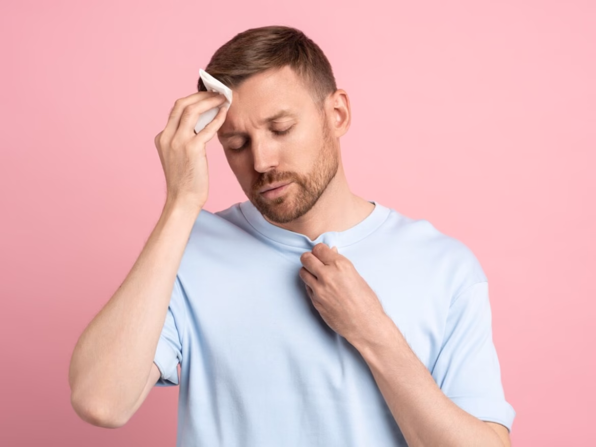 Sweating Benefits: जानें कितना पसीना शरीर के लिए जरूरी है और किन बीमारियों से मिलता है फायदा