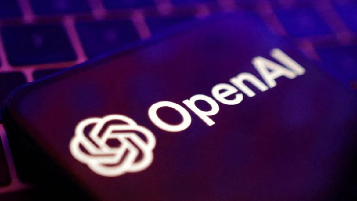 OpenAI का पहला डिवाइस 2026 में लॉन्च, तीन नए प्रोडक्ट्स पर चल रहा है काम
