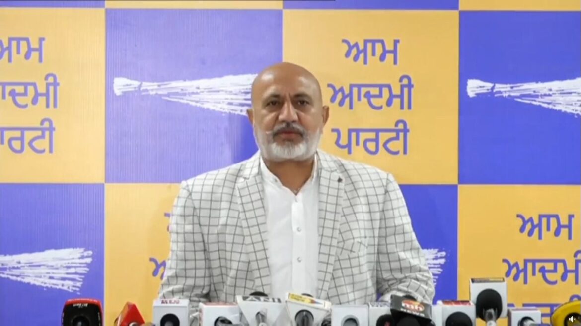 बलतेज पन्नू: पंजाब के खून पर राजनीति करने वालों को बेनकाब करना जरूरी, काली राजनीति की वापसी नहीं होगी