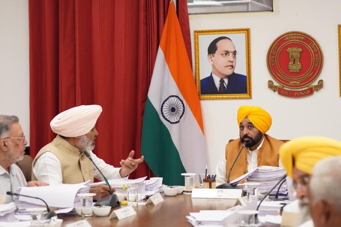 मुख्यमंत्री भगवंत सिंह मान की अगुवाई में मंत्रिमंडल ने दी कई बड़े फैसले, आनंदपुर साहिब में गुरु तेग बहादुर विश्वविद्यालय को मंजूरी