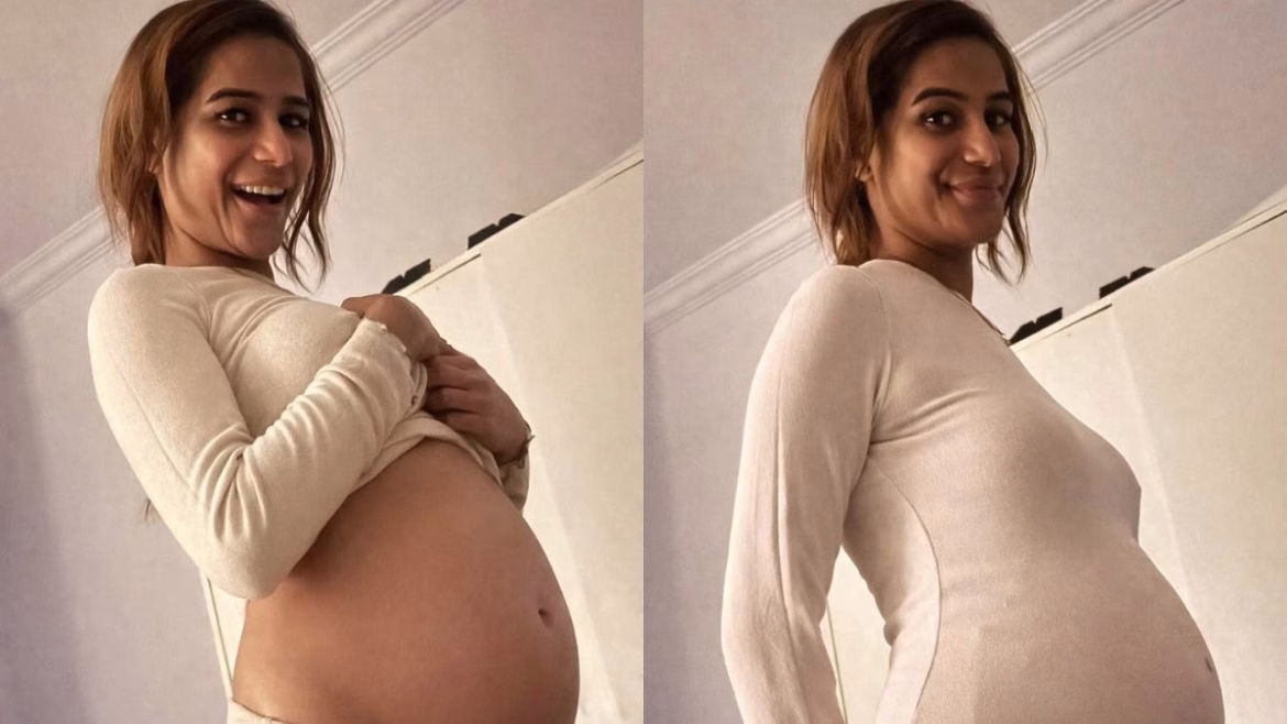 पूनम पांडे ने बेबी बंप के साथ शेयर की फोटो, सोशल मीडिया पर मची हलचल