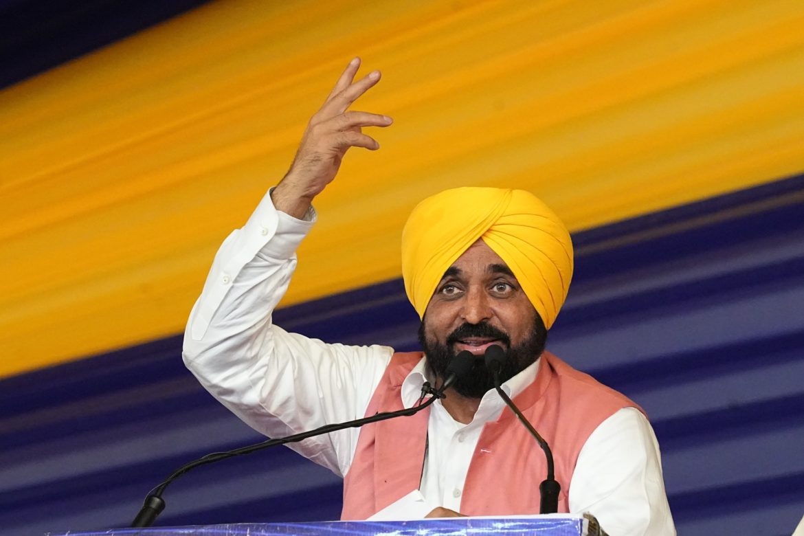 पंजाब: 'मां-बेटी सत्कार योजना' का नोटिफिकेशन जारी; महिलाओं को हर महीने मिलेंगे 1000 और 1500 रुपये