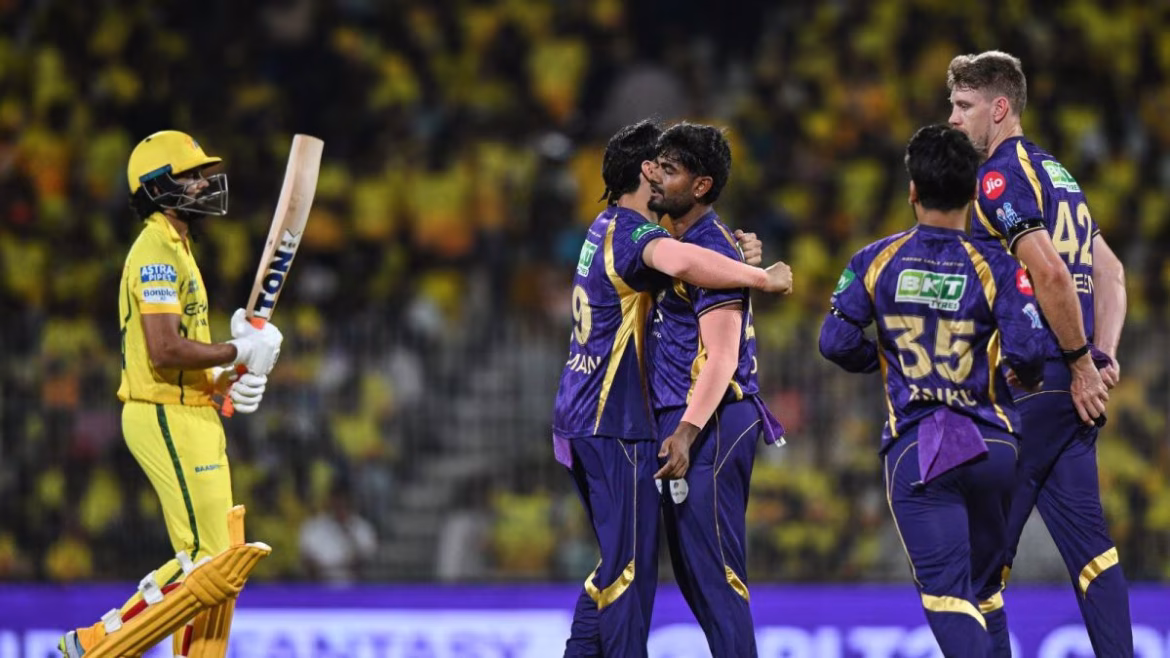 अश्विन ने KKR को दिखाया आईना: लगातार 5 हार के बाद पथिराना से उम्मीदें, वरुण पर उठाए सवाल