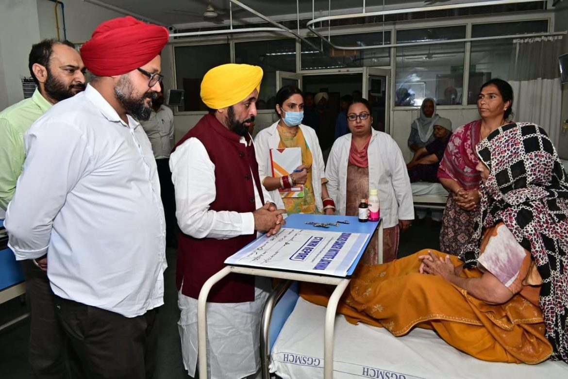 मुख्यमंत्री भगवंत सिंह मान द्वारा बठिंडा के एडवांस्ड कैंसर इंस्टीट्यूट का अचानक दौरा, सुविधाओं और मरीजों की देखभाल का जायजा लिया
