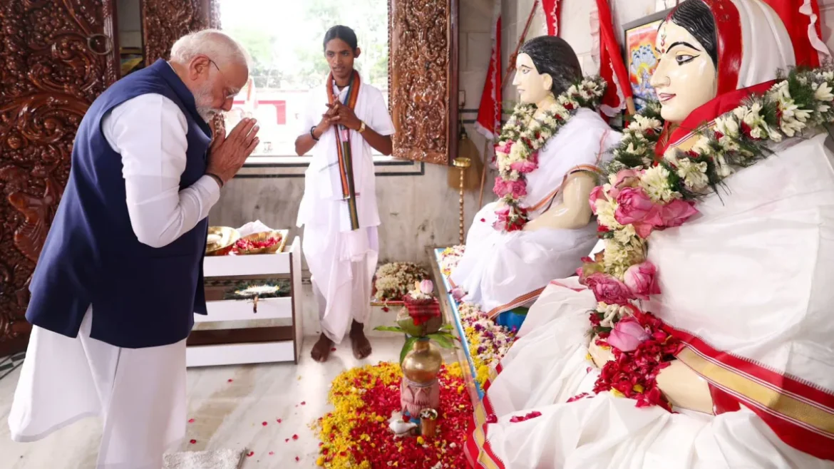पीएम नरेंद्र मोदी का ठाकुरबाड़ी दौरा: मतुआ समुदाय के लिए CAA और नागरिकता का बड़ा वादा।
