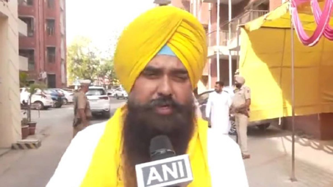 सांसद मालविंदर कंग ने एमसी चुनावों में वोटरों से आप उम्मीदवारों की भारी जीत पक्की करने की अपील की