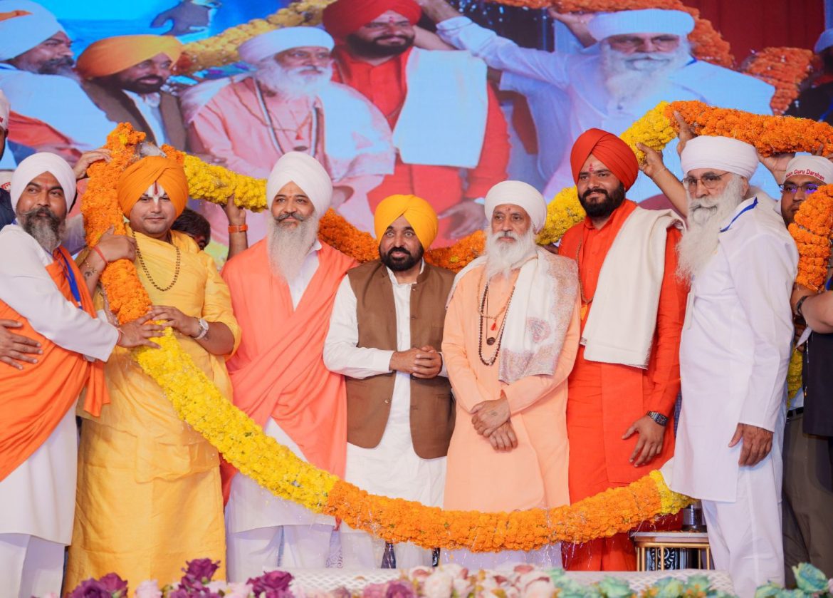 नशा विरोधी जागरूकता कार्यक्रम में शामिल हुए मुख्यमंत्री भगवंत सिंह मान; कहा, "हम पंजाब से नशे का कलंक मिटा देंगे"