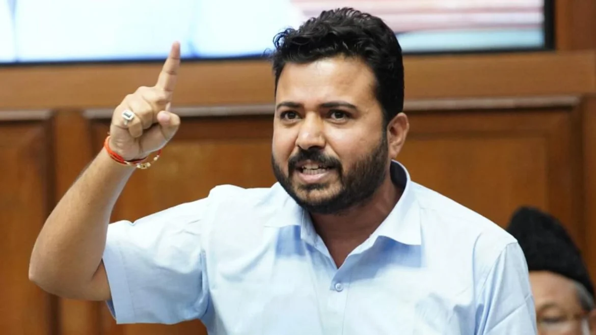 राजेंद्र नगर में गहराया जल संकट: AAP ने भाजपा शासित निकायों और केंद्र पर साधा निशाना, 'बदहाल सेवाओं' का लगाया आरोप