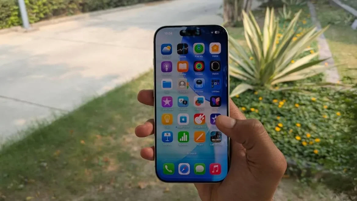 एप्पल सफारी में आ रहा है गूगल क्रोम वाला 'टैब ग्रुपिंग' फीचर: iOS 27 अपडेट के साथ ब्राउजिंग का अनुभव बदलेगा AI; WWDC 2026 में होगा खुलासा