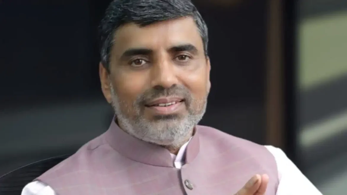हरियाणा के राजकीय कॉलेजों को मिले 435 नए असिस्टेंट प्रोफेसर: शिक्षा मंत्री महीपाल ढांडा ने सौंपे नियुक्ति पत्र।