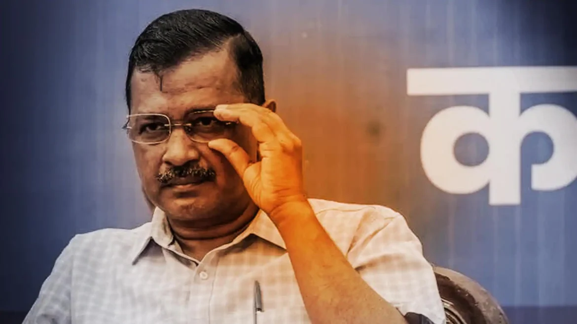 दिल्ली में रिकॉर्ड तोड़ गर्मी: राजौरी गार्डन के J7 ब्लॉक में आ रहा बदबूदार काला पानी से जनता आक्रोशित 