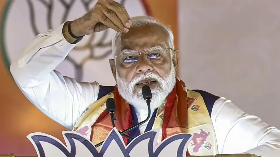 पीएम मोदी ने हैदराबाद में ₹9,400 करोड़ की परियोजनाओं का किया उद्घाटन; पेट्रोल-डीजल के संयमित इस्तेमाल की अपील की