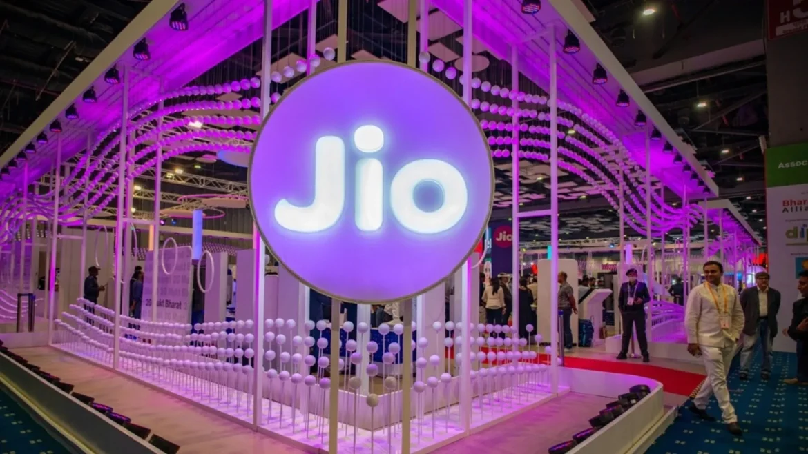 सस्ते में वैलिडिटी और डेटा, जानें Jio के चार बेहतरीन रिचार्ज फायदे; 200 रुपये से कम कीमत