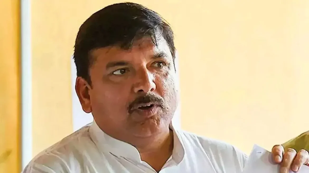 संजय सिंह का मोदी सरकार पर हमला: "1 लाख स्कूलों में बिजली नहीं, बेटियों के लिए शौचालय का अभाव; शिक्षा व्यवस्था बर्बाद"