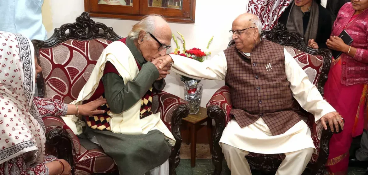 उर्दू शायरी के 'शोमैन' बशीर बद्र का 91 वर्ष की आयु में निधन, अदब की दुनिया में छाई शोक की लहर