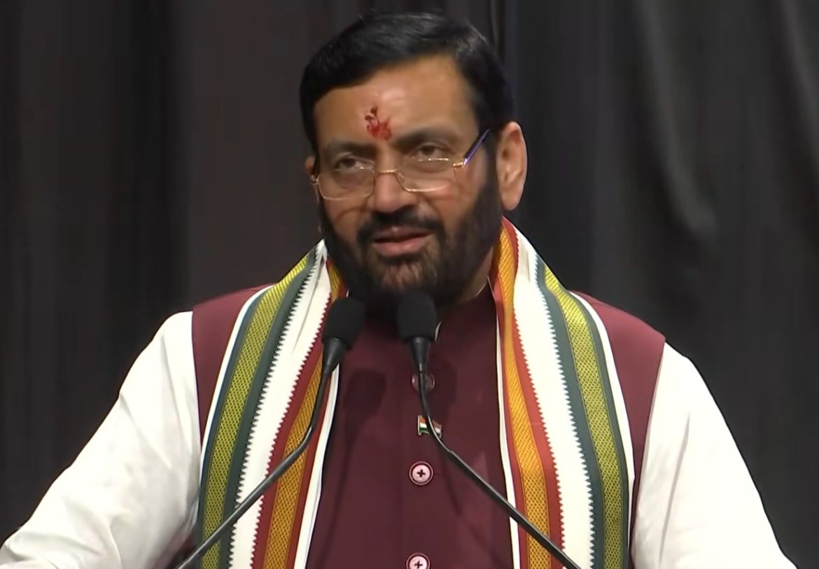 हरियाणा में 'ग्रीन ट्रांसपोर्ट' की नई शुरुआत: सीएम नायब सैनी ने पानीपत में 80 इलेक्ट्रिक बसों को दिखाई हरी झंडी