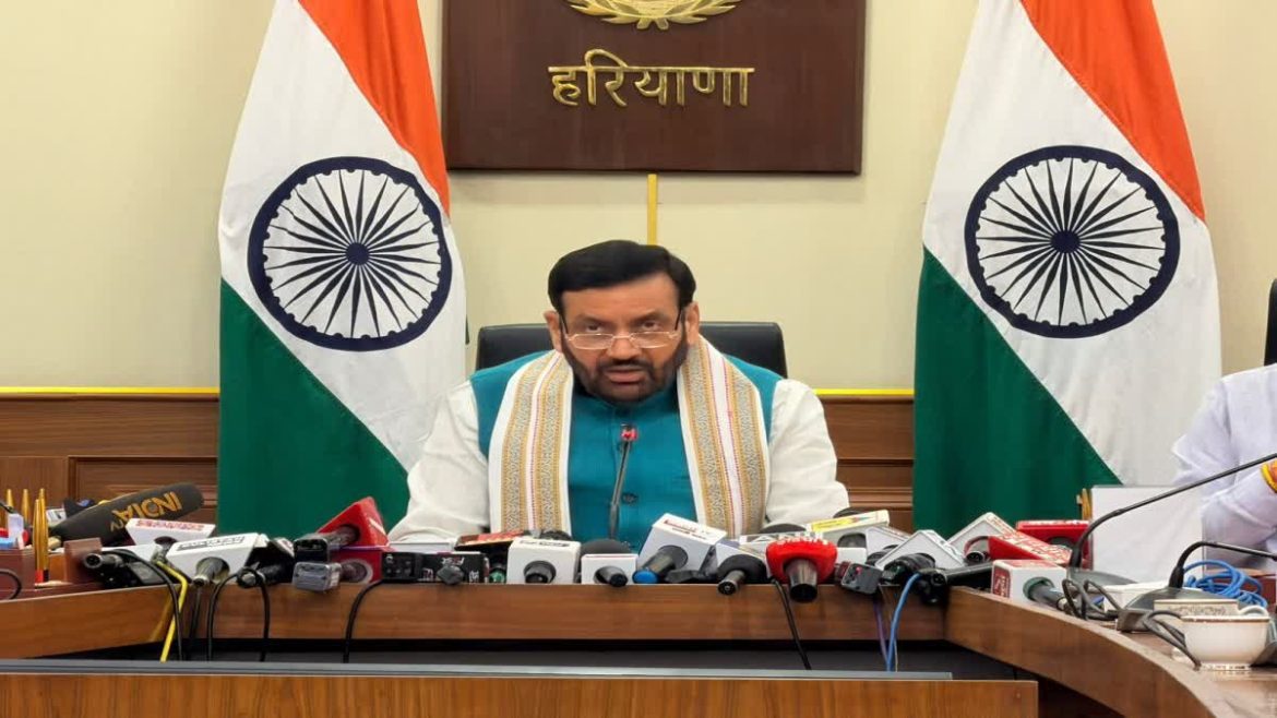 हरियाणा विजन-2047: मुख्यमंत्री नायब सिंह सैनी ने सहकारी और खाद्य आपूर्ति विभाग की समीक्षा की, 'विकसित हरियाणा' का खाका तैयार