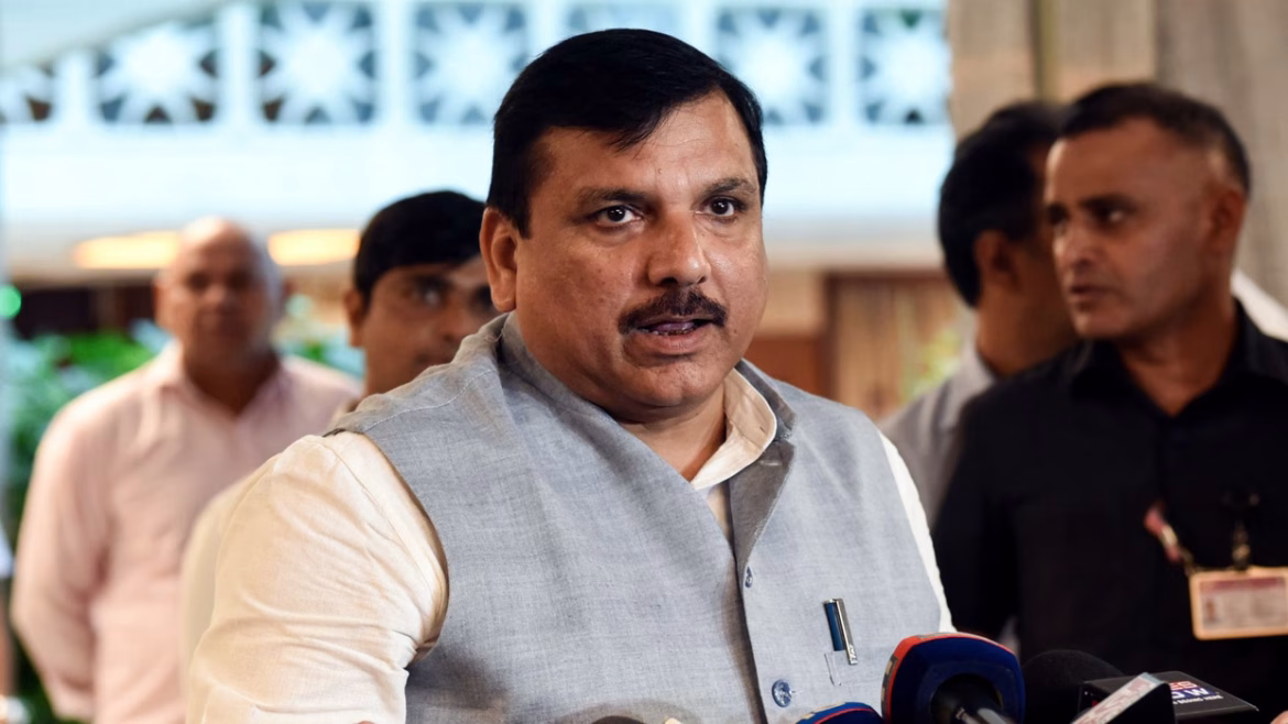 दिल्ली के ₹650 करोड़ के हेल्थ घोटाले पर संजय सिंह का बीजेपी सरकार पर बड़ा हमला: कहा - 'गोदी मीडिया का गज़नी मोड में जाना शर्मनाक'