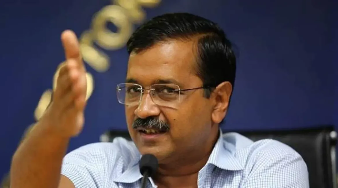 'काम की राजनीति' बनाम 'बुलडोजर की राजनीति': अरविंद केजरीवाल का रेखा गुप्ता सरकार पर तीखा प्रहार