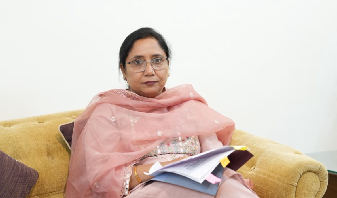 विधवा एवं निराश्रित महिलाओं के लिए पंजाब सरकार का बड़ा सहारा; 305 करोड़ रुपये से अधिक की वित्तीय सहायता जारी: डॉ. बलजीत कौर