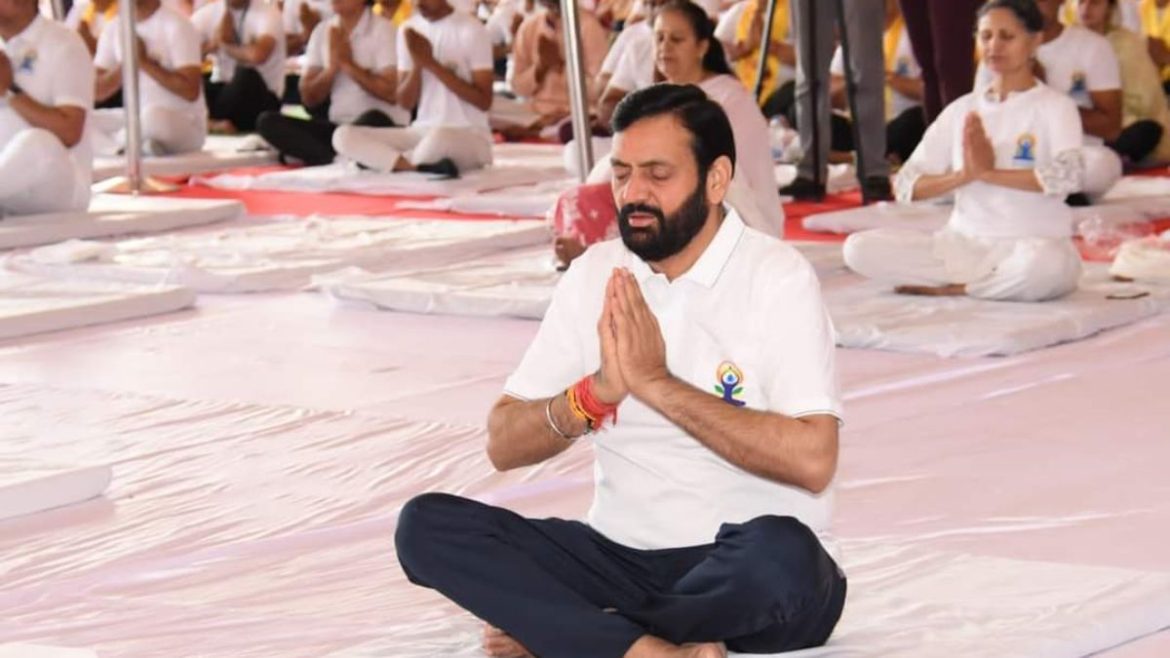 अंतर्राष्ट्रीय योग दिवस 2026: पंचकूला के परेड ग्राउंड में होगा भव्य राज्य स्तरीय समारोह, सीएम नायब सिंह सैनी होंगे मुख्य अतिथि