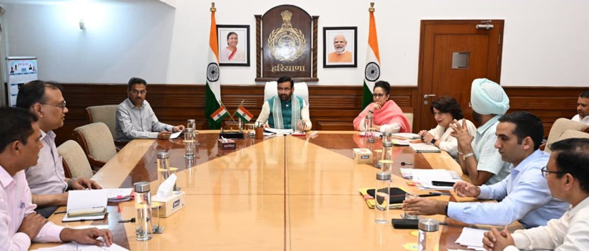 हरियाणा के सरकारी अस्पतालों में अब मिलेगी प्राइवेट जैसी सुविधा: सीएम नायब सिंह सैनी ने दिए बड़े निर्देश