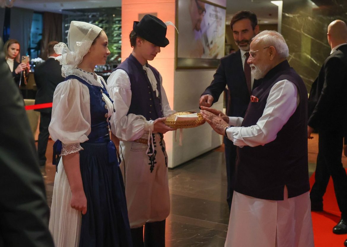 प्रधानमंत्री नरेंद्र मोदी की ऐतिहासिक स्लोवाकिया यात्रा: भारत-यूरोप संबंधों में नया अध्याय