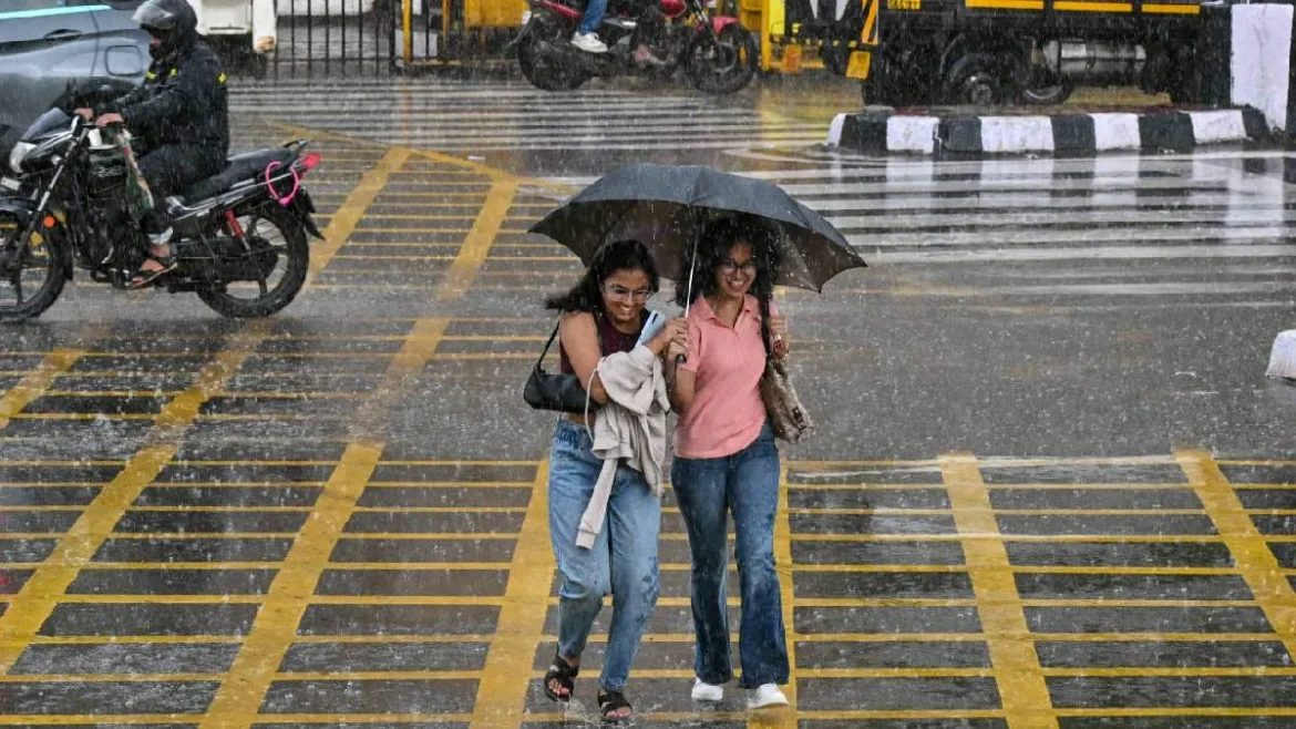 मानसून अपडेट: उत्तर प्रदेश और उत्तराखंड में जल्द दस्तक, देश के कई राज्यों में भारी बारिश का अलर्ट
