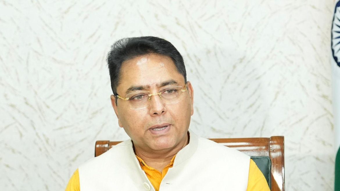 भगवंत मान सरकार, तुहाडे द्वार’ पहल के तहत 437 सरकारी सेवाएँ नागरिकों के घर-द्वार तक पहुँचीं, लंबित मामलों की दर घटकर 0.33 प्रतिशत हुई