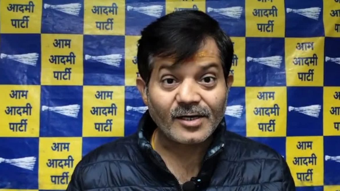 यमुना सफाई पर भाजपा के 'दावों' की पोल, आम आदमी पार्टी ने कहा- सिर्फ रील और भाषणों तक सीमित है सरकार